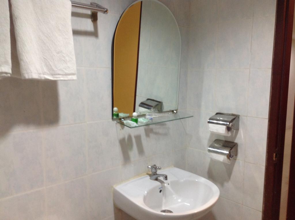 Lai Lai Mutiara Hotel Batam Ngoại thất bức ảnh